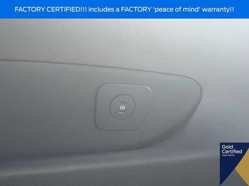 Used 2025 Ford Explorer ST AWD/4WD image 22