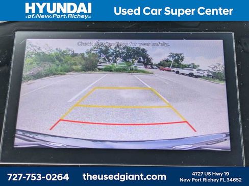 Certified 2024 Hyundai Tucson SE FWD image 20