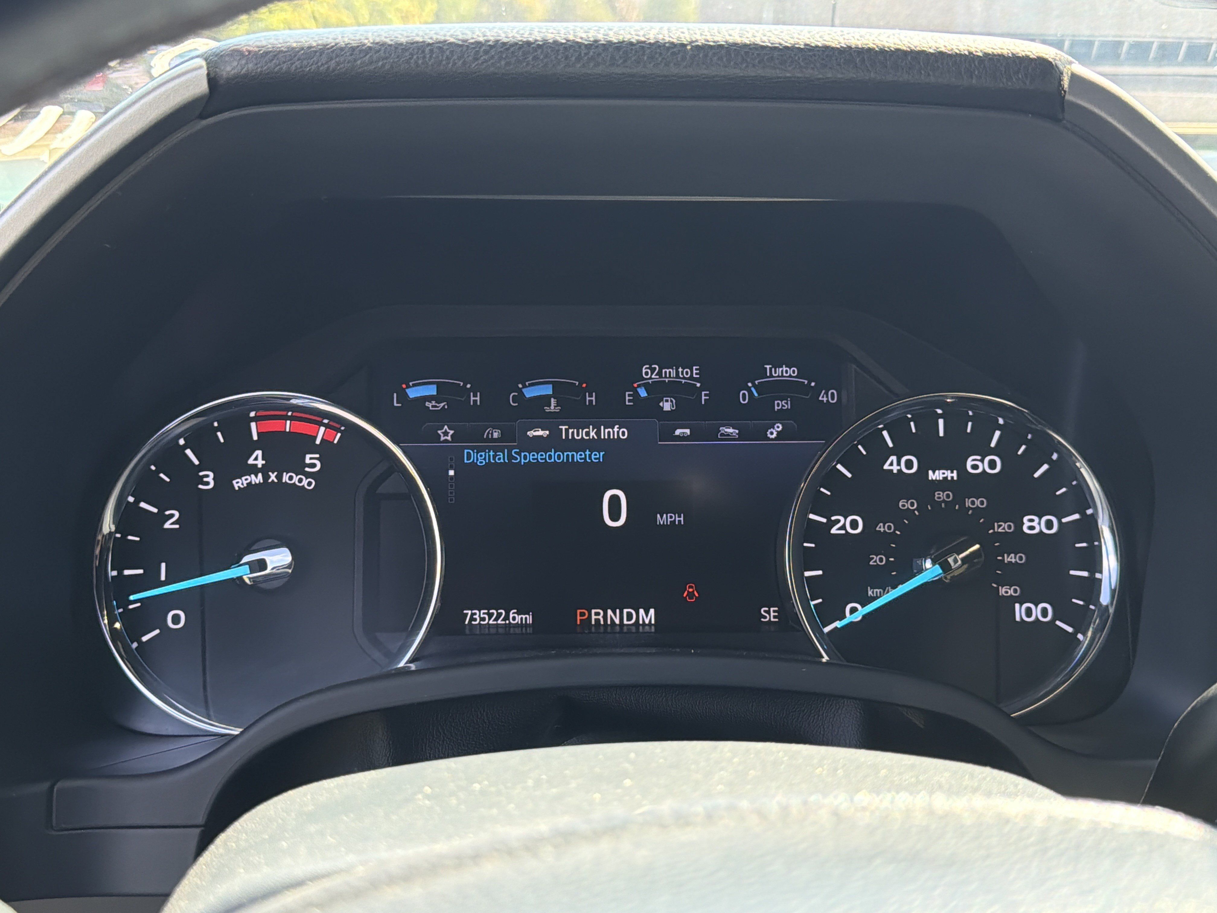 Used 2022 Ford F350 Platinum w/ FX4 Off-Road Package AWD/4WD image 16