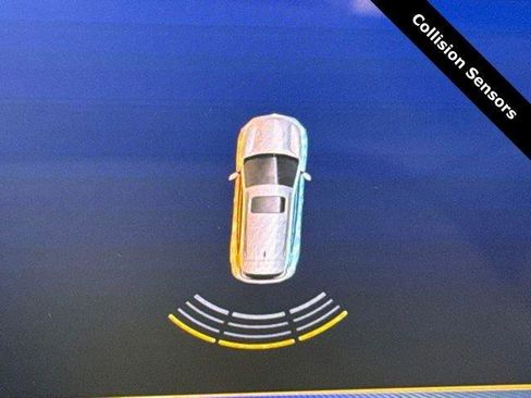 New 2025 Chevrolet Trax RS w/ Sunroof Package image 23