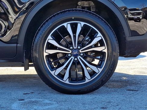 Certified 2022 Ford Escape SEL w/ SEL Stealth AWD Package image 29