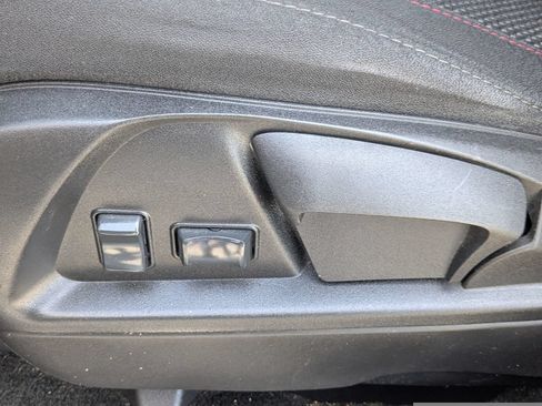Used 2017 GMC Terrain SLE FWD image 20