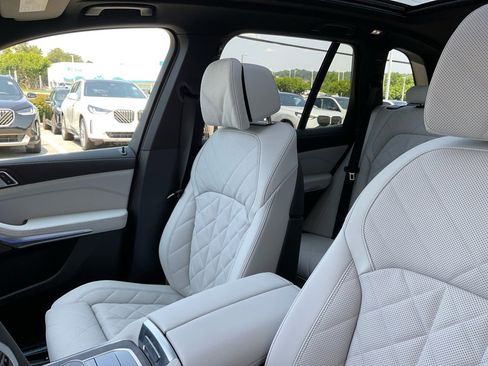 Certified 2026 BMW X5 xDrive40i w/ M Sport Package image 28