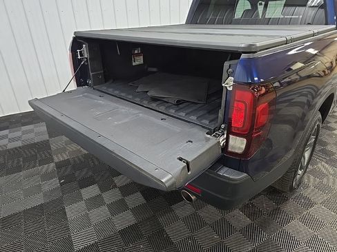 Used 2023 Honda Ridgeline RTL image 13
