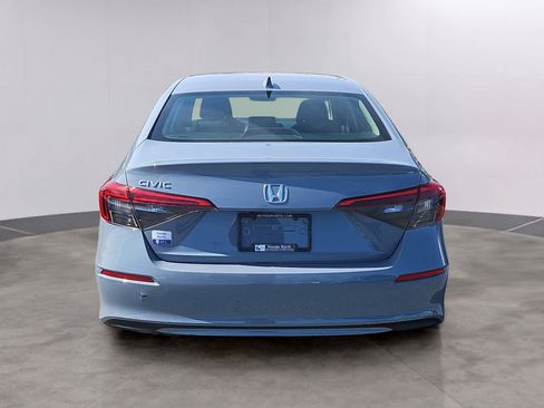 Used 2024 Honda Civic EX image 5