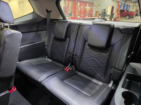 Used 2024 Volkswagen Atlas SE image 20