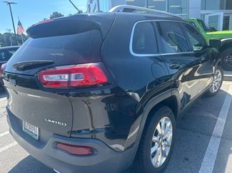 Used 2016 Jeep Cherokee Limited AWD/4WD video 3