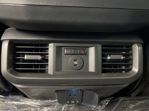 New 2026 Ford F150 Lariat w/ Equipment Group 502A High AWD/4WD image 25