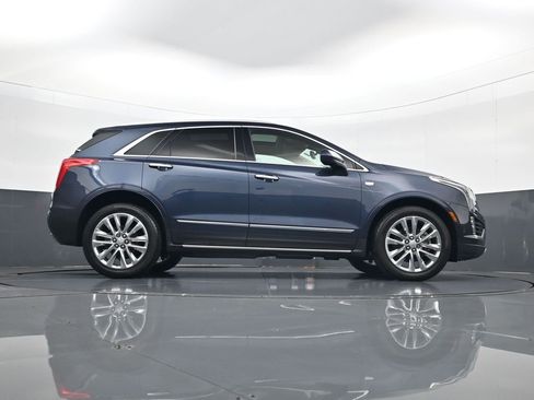Used 2018 Cadillac XT5 Platinum w/ Driver Assist Package AWD/4WD image 24
