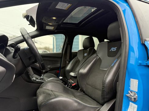 Used 2017 Ford Focus RS image 11