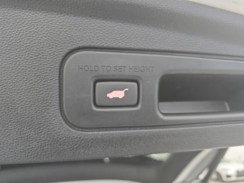Used 2023 Acura MDX FWD w/ Technology Package image 28