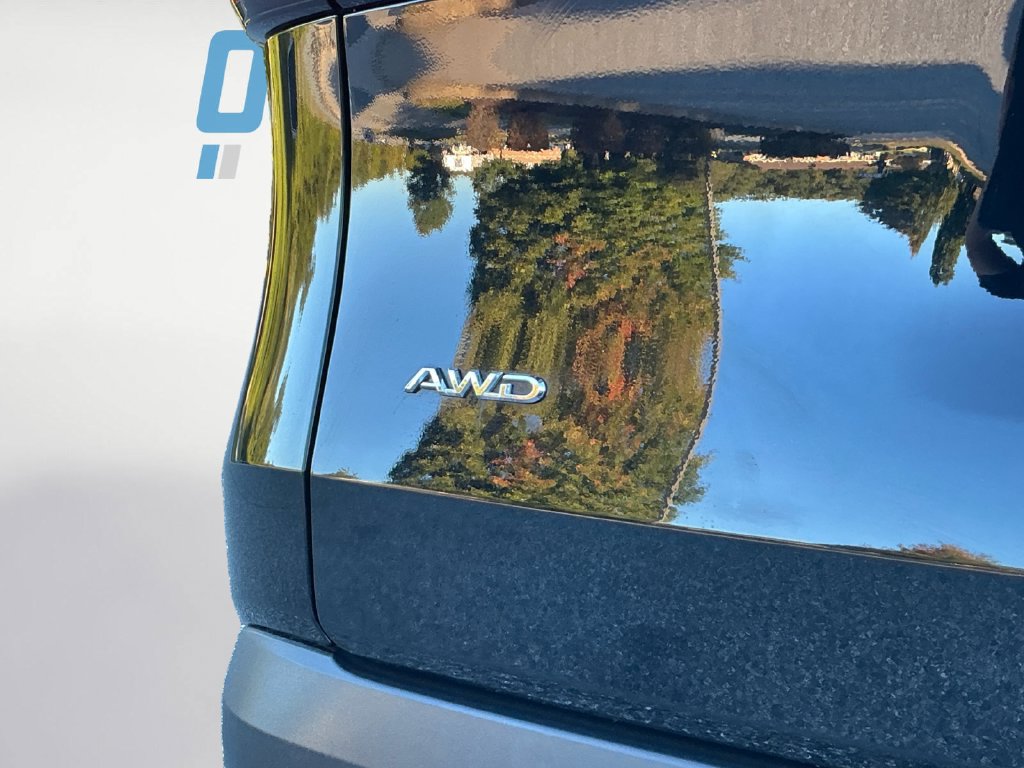 Used 2024 Toyota Grand Highlander AWD image 19