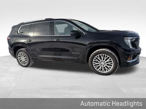 Used 2025 GMC Acadia Denali w/ LPO, Floor Liner Package image 18