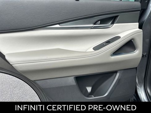 Certified 2026 INFINITI QX60 Luxe w/ Family Package image 31