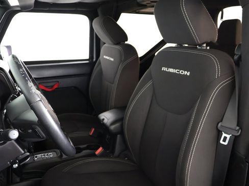Used 2015 Jeep Wrangler Rubicon image 23