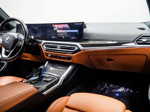 Used 2023 BMW i4 eDrive35 w/ Premium Package image 19