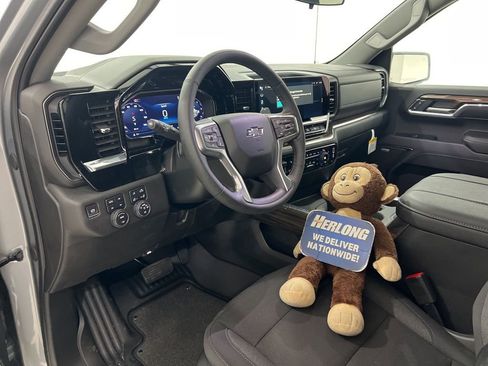 New 2024 Chevrolet Silverado 1500 RST w/ All Star Edition Plus image 9