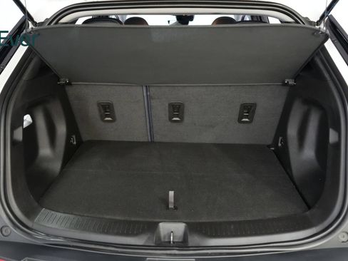 Used 2023 Chevrolet Bolt EUV Premier FWD image 8