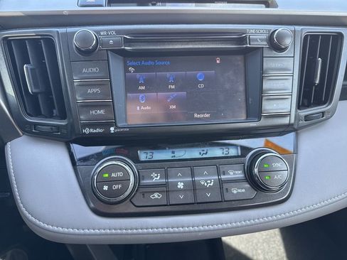Used 2014 Toyota RAV4 XLE image 11