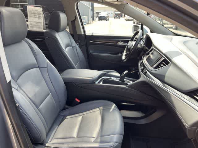 Used 2018 Buick Enclave Premium w/ Trailering Package AWD/4WD image 20