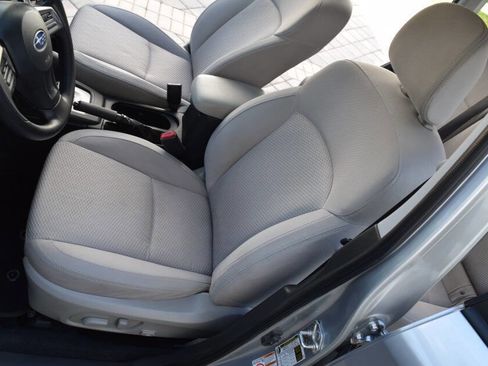 Used 2015 Subaru Forester 2.5i Premium w/ All-Weather Package AWD/4WD image 35