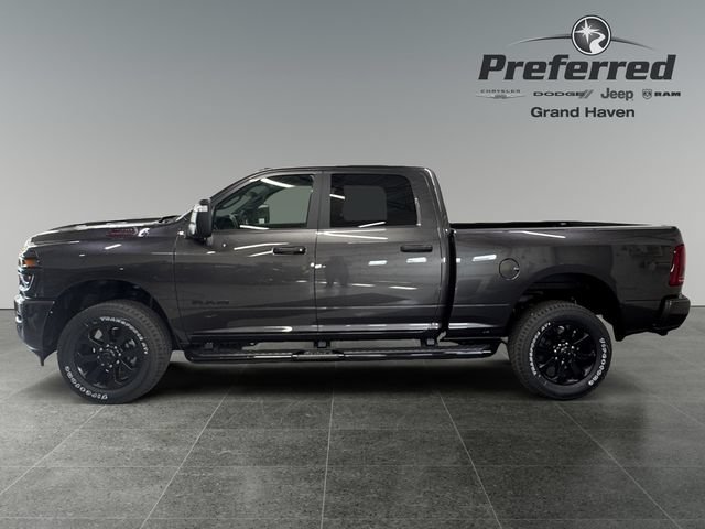 New 2026 RAM 2500 Big Horn AWD/4WD image 10