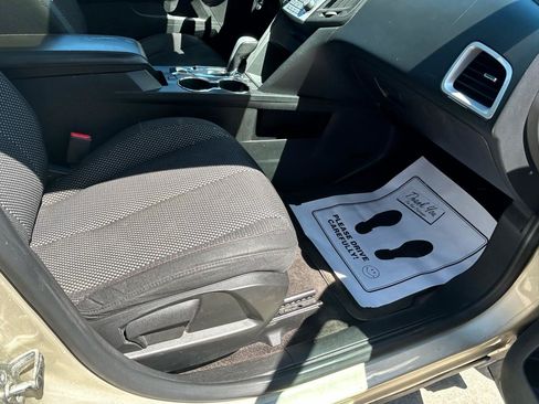 Used 2015 Chevrolet Equinox LT w/ Driver Convenience Package FWD image 12