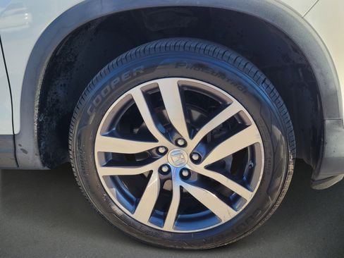 Used 2017 Honda Pilot Elite image 9