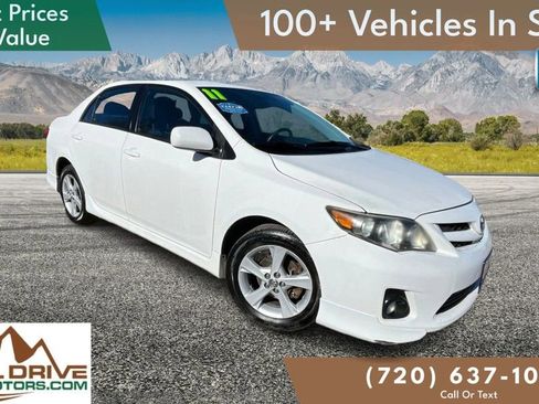 Used 2011 Toyota Corolla S image 3