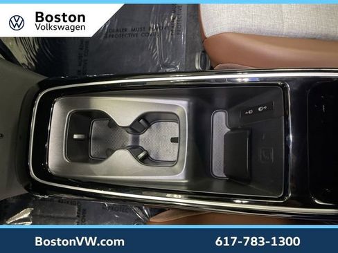 Used 2023 Volkswagen ID.4 Pro image 23