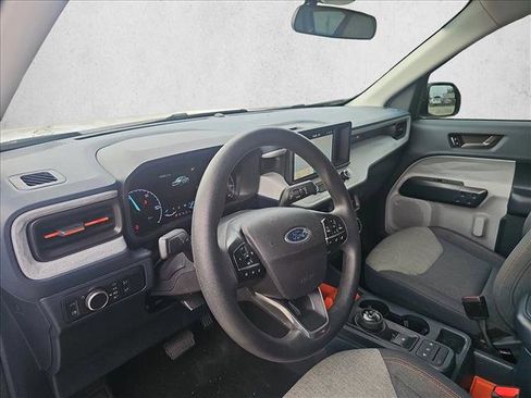 Certified 2024 Ford Maverick XLT image 17