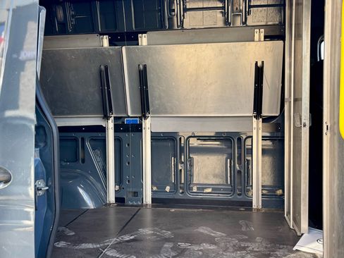 Used 2019 Mercedes-Benz Sprinter 144 image 11