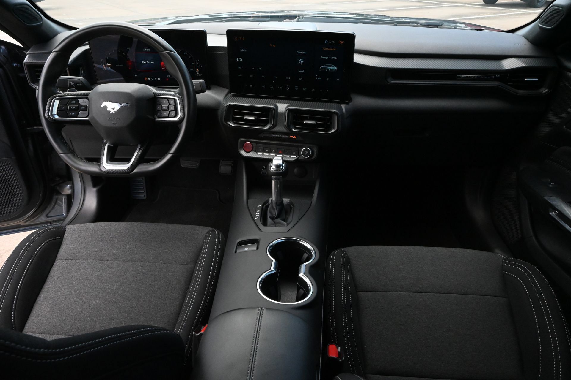 Used 2025 Ford Mustang GT RWD image 8