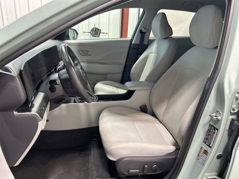 Used 2024 Hyundai Kona SEL AWD/4WD image 13