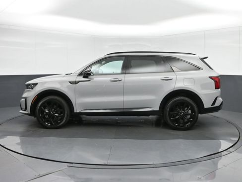 Used 2022 Kia Sorento SX image 4