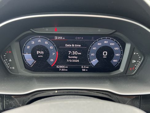 Used 2020 Audi Q3 2.0T Premium w/ Convenience Package AWD/4WD image 21