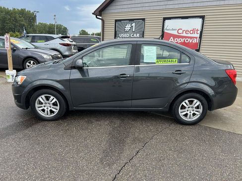 Used 2014 Chevrolet Sonic LT FWD image 8