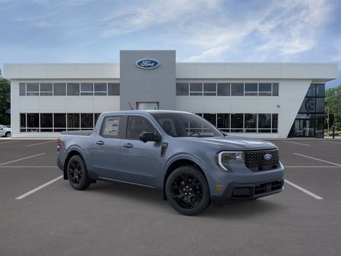 New 2026 Ford Maverick Lariat w/ Black Appearance Package AWD/4WD image 31