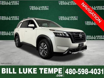 Used 2023 Nissan Pathfinder SL w/ Black Appearance Package