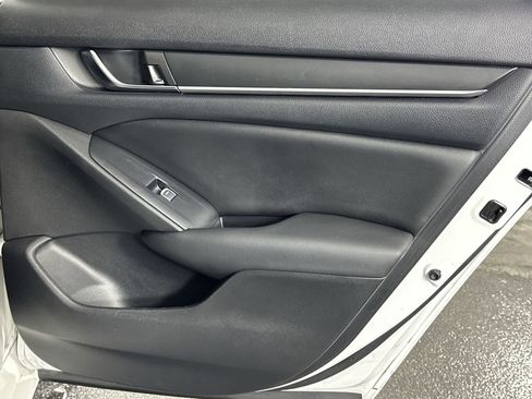 Used 2021 Honda Accord LX image 35