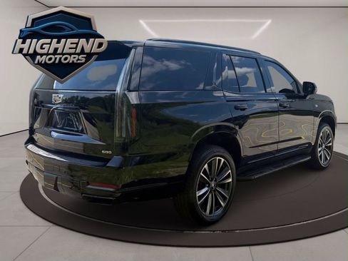Used 2025 Cadillac Escalade Sport w/ LPO, Floor Liner Package AWD/4WD image 6