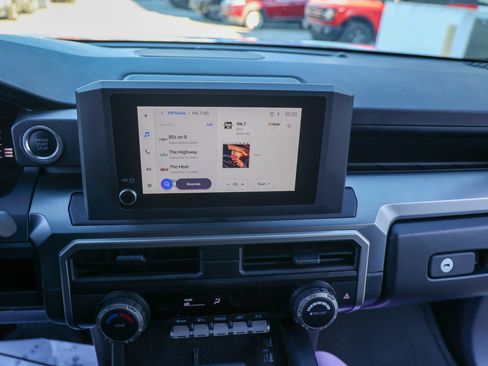 Certified 2025 Toyota 4Runner Limited image 21