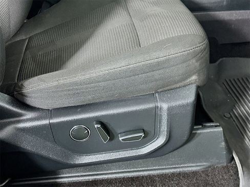 Used 2016 Ford F150 XLT w/ Equipment Group 302A Luxury image 23