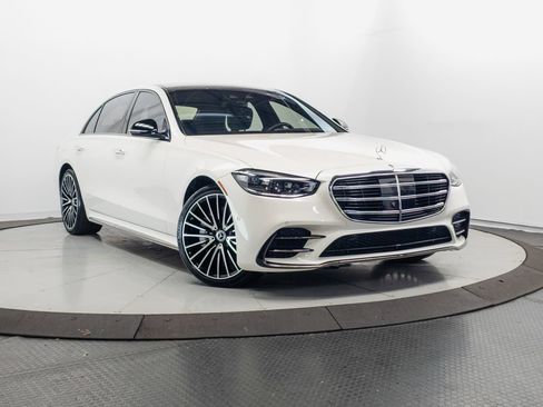 Used 2023 Mercedes-Benz S 580 4MATIC Sedan image 1