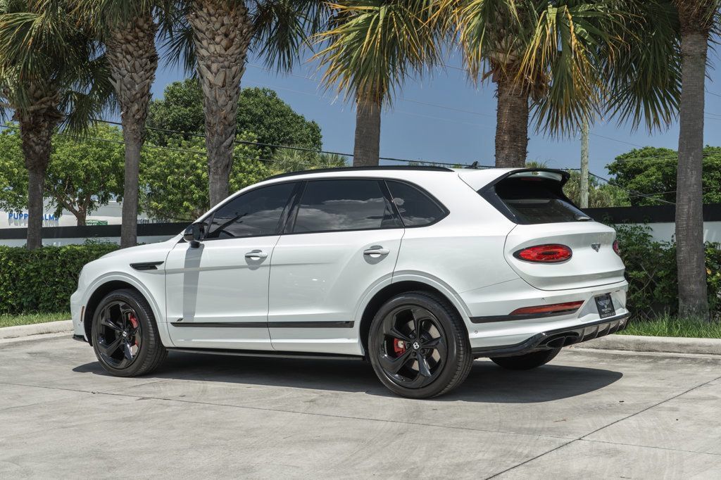 Used 2022 Bentley Bentayga AWD/4WD image 4