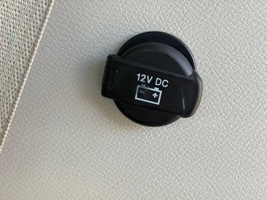 Certified 2023 Chrysler Pacifica Touring-L FWD image 11