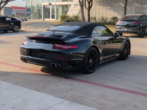 Used 2015 Porsche 911 4 Cabriolet AWD/4WD image 10