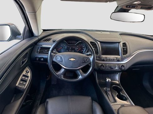 Used 2019 Chevrolet Impala LT image 21