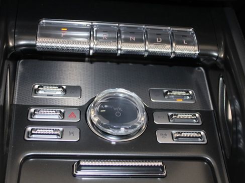 New 2026 Lincoln Nautilus Premier image 45