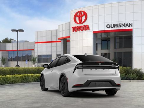 New 2026 Toyota Prius Plug-In Hybrid FWD image 7